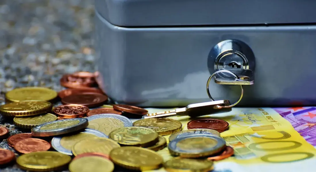 Vecchie lire e monete in Euro, basta con le fake news